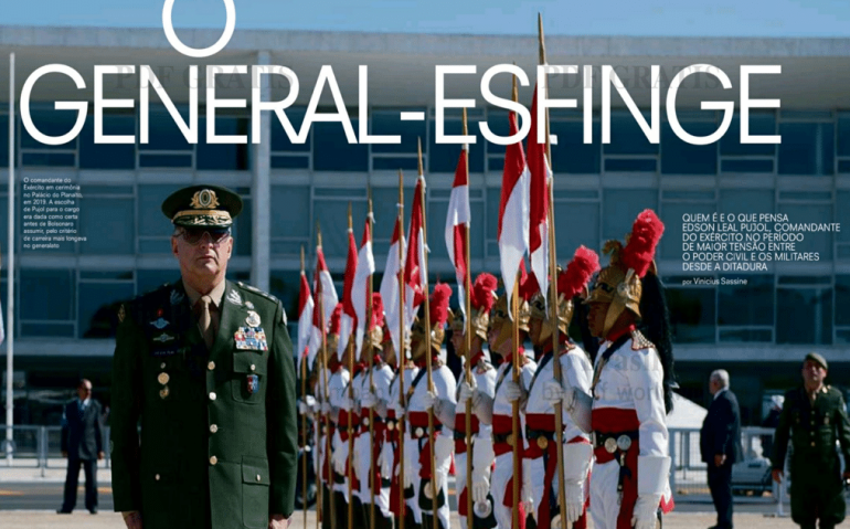 O GENERAL ESFINGE