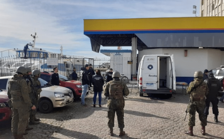 OPERAÇÃO MARINHA E PC EM RIO GRANDE