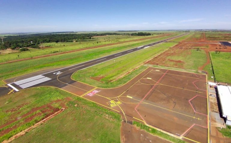 Após três anos, pista do Aeroporto de Dourados foi entregue pelo Exército - Crédito: Arquivo/Assecom/Divulgação