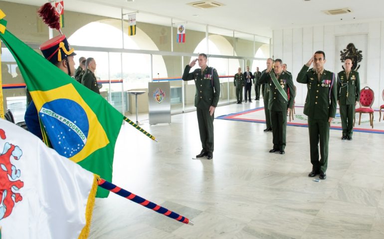 Passagem adjunto de comando do EB