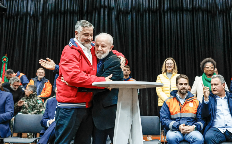 Paulo Pimenta e Lula