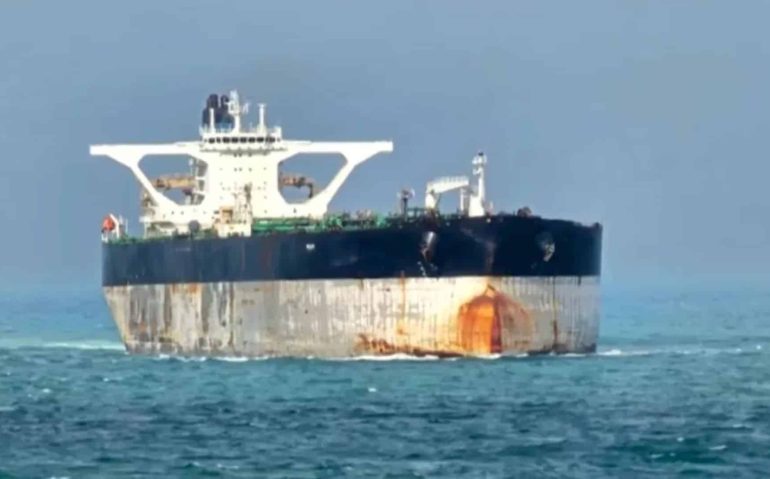 Petroleiro venezuelano ostentava bandeira da Rússia (Reprodução: CNN Brasil)