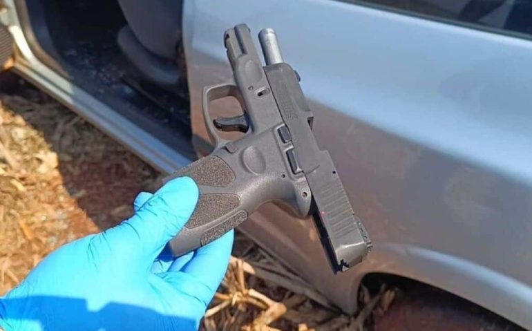 Pistola de militar do Exército que se suicidou após atingir colega
