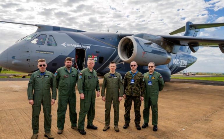 Poloneses na EMBRAER