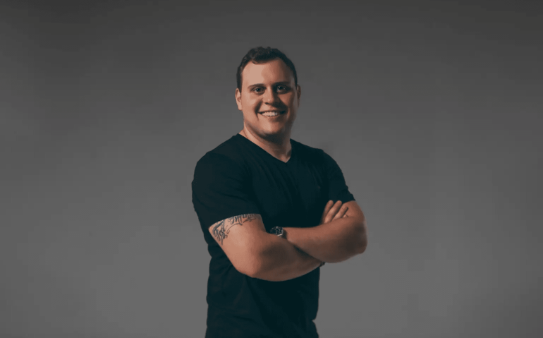 O brasileiro Rudá Pellini criou, nos EUA, a Arthur Inc, uma energy tech que também atua com mineração de criptomoedas