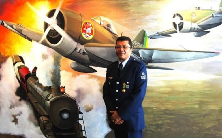 Militar da reserva da Aeronáutica, Juenil Bonfim de Queiroz, de 56 anos, foi preso em flagrante após matar mulher e ex-morador de prédio onde mora — Foto: Arquivo pessoal