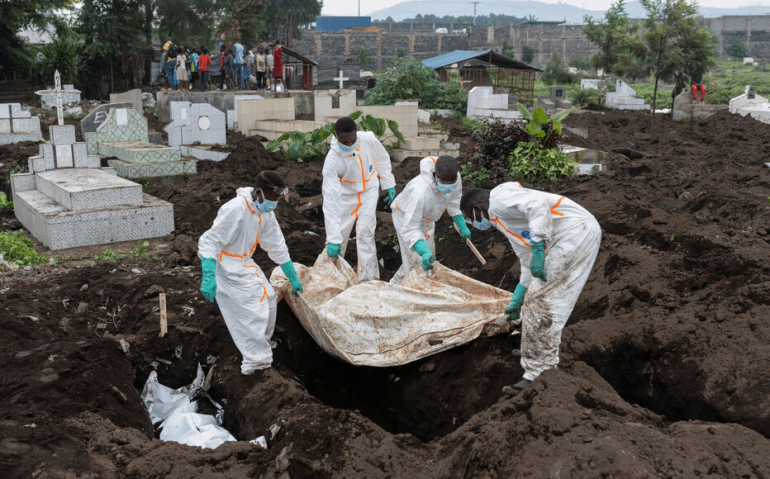 Sepultamento em Goma
Arlette Bashizi/Reuters