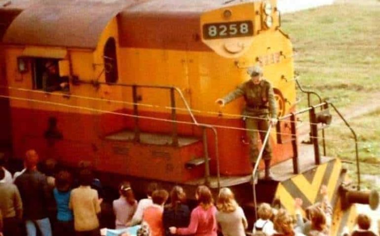 SOLDADO NO TREM