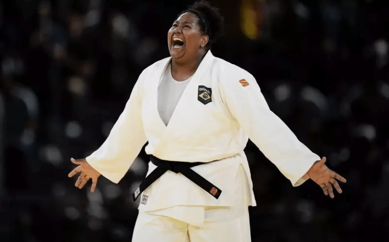 Beatriz Souza conquistou o 1º ouro do Brasil – Foto: Divulgação/Alexandre Loureiro/COB/ND