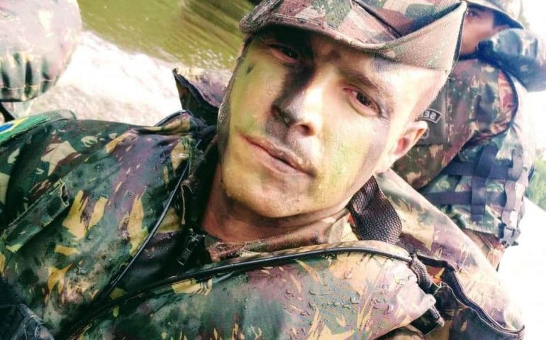 Sargento do Exército Brasileiro, Diego Azevedo, foi morto ao trocar tiros com a Polícia Militar. (Foto: Divulgação)