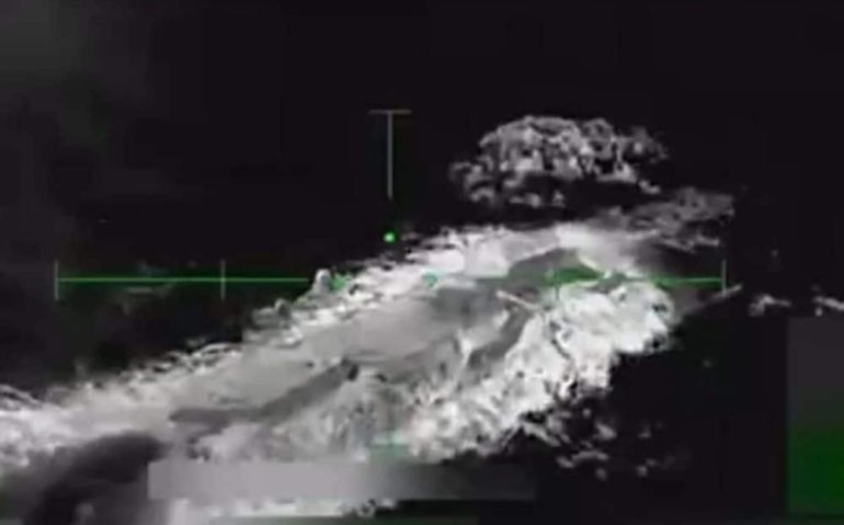 Submarino venezuelano destruído pelos EUA
(Reprodução)