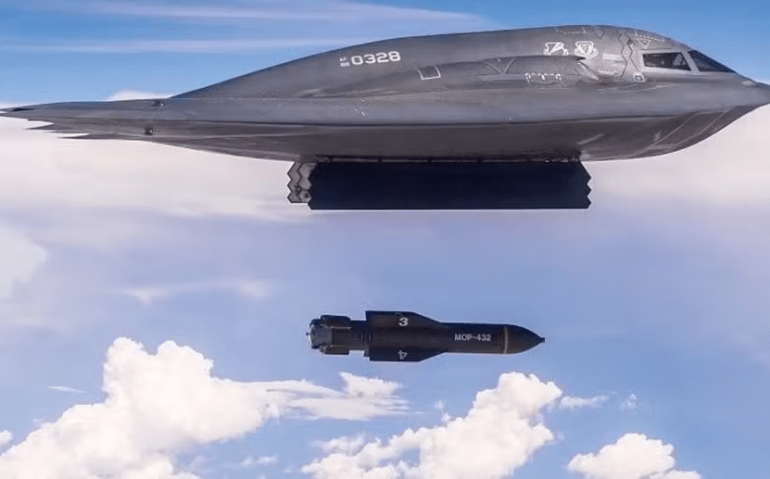 GBU-57/B Massive Ordnance Penetrator (MOP) dos EUA — Foto: Força Aérea dos EUA
