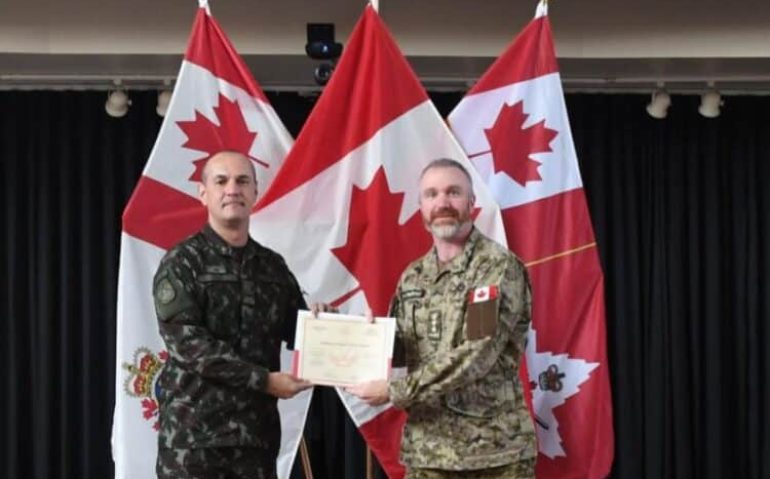 Tenente-Coronel Túlio Marco de Morais foi destaque em curso no Canadá