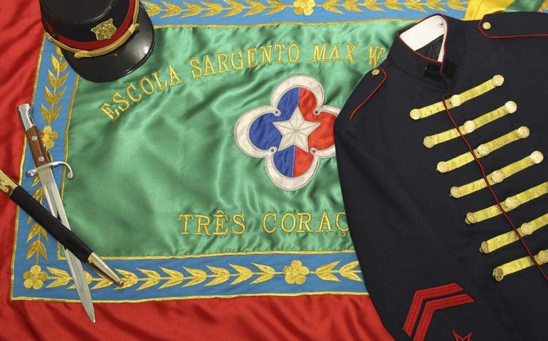 UNIFORME ESA2