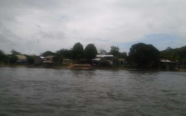 Vila Brasil (Foto: Sylvain Louis -Blog Oiapoque Linha de Frente)