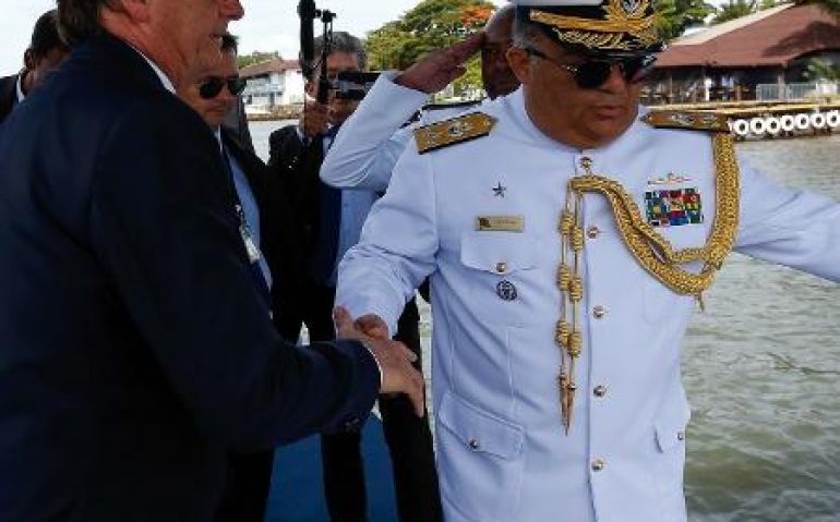 Flávio Rocha é apelidado de "sombra" de Bolsonaro Imagem: Isac Nóbrega/PR