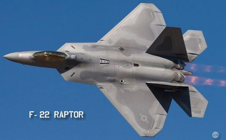 avi-F22-01