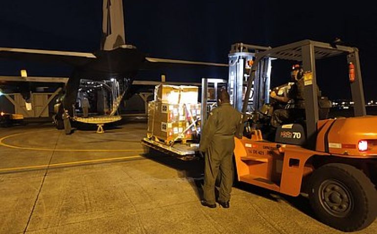 Avião da FAB pousa no sul da Bahia