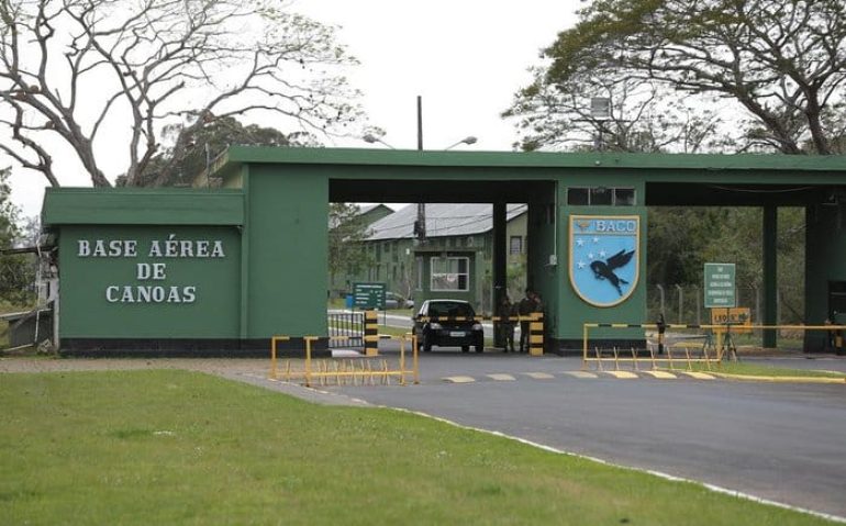 Os que movem os processos concorriam em seleções para cargos temporários na Base Aérea de Canoas, a Ala 3
André Ávila / Agencia RBS
