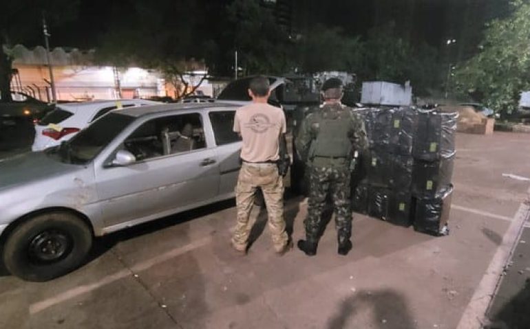 carro apreendido com cigarros em Itaipulândia