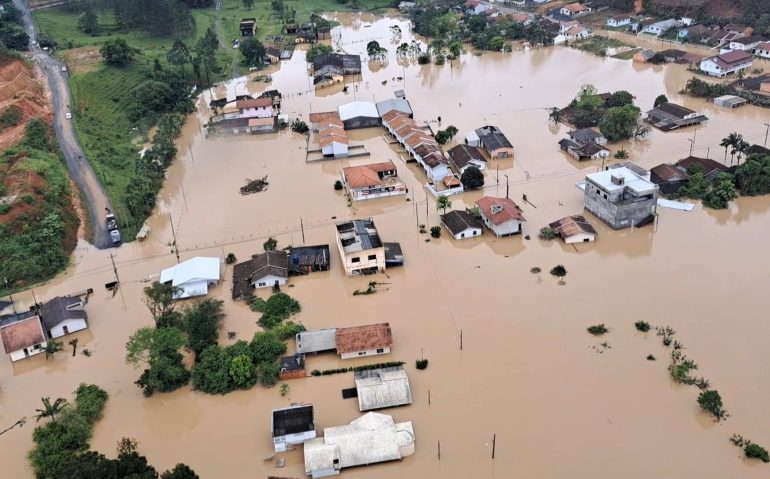 cidade inundada região sul