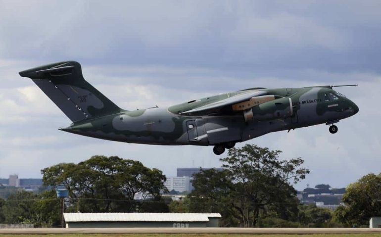 decolagem KC 390 Ucrânia