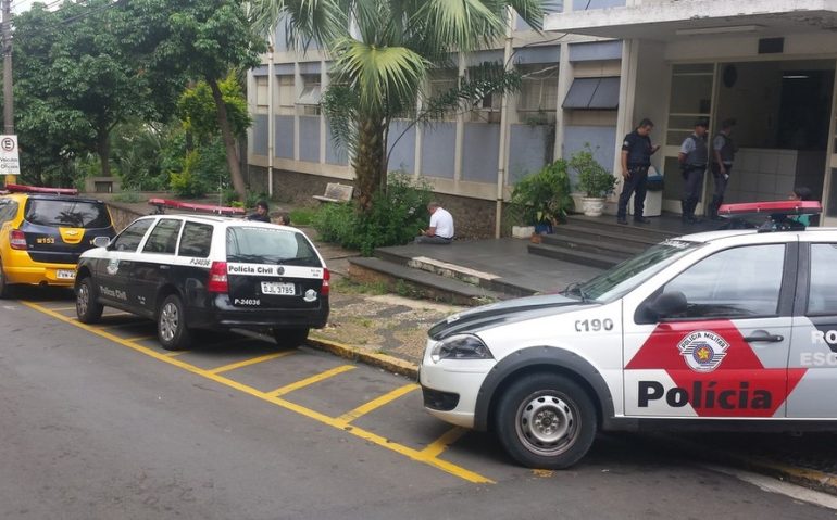 O caso foi apresentado no Delegacia de Plantão de Piracicaba — Foto: Claudia Assencio