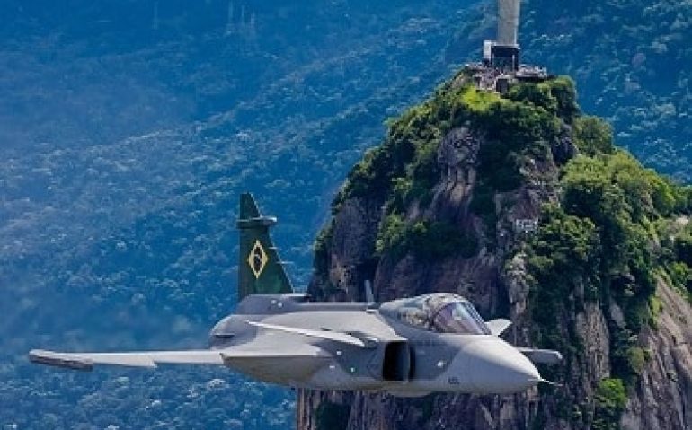 https://www.facebook.com/oficialriodejaneiro/photos/a.261182451235622/683419035678626/