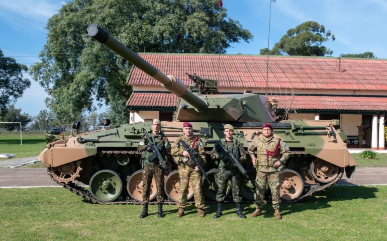 militares brasileiros e argentinos