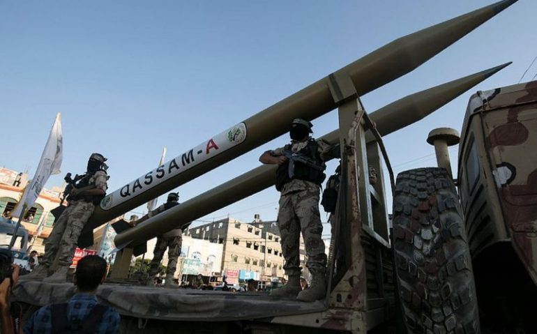 Hamas e outros grupos palestinos contam com uma variedade de mísseis