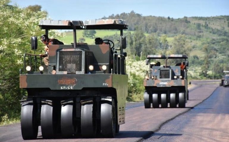 O 1º Batalhão Ferroviário é responsável pela duplicação em um trecho de 50 quilômetros
Comando Militar do Sul / Divulgação