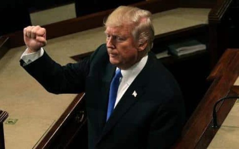 os-imigrantes-tinham-sua-situacao-regularizada-desde-2012-por-um-programa-conhecido-pela-sigla-daca-um-projeto-que-trump-decidiu-nao-renovar-1517415872741_v2_615x300