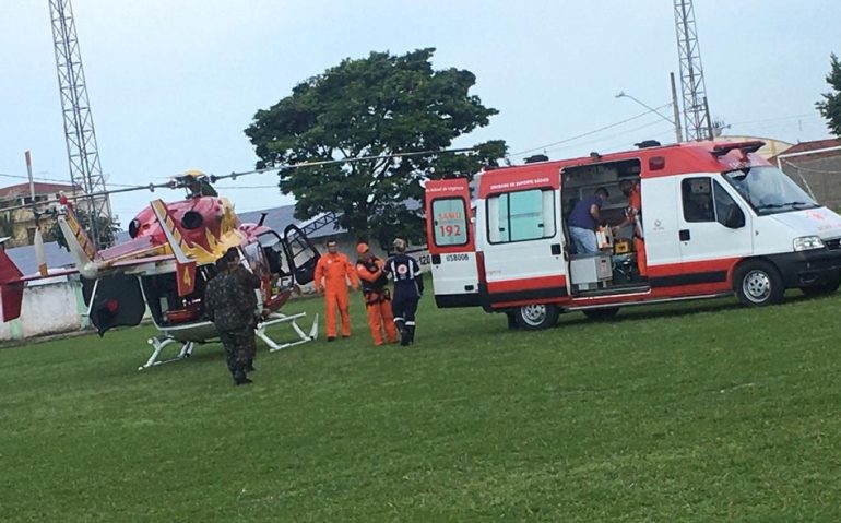 Tenente foi transferido de helicóptero para Belo Horizonte — Foto: Samu/Divulgação