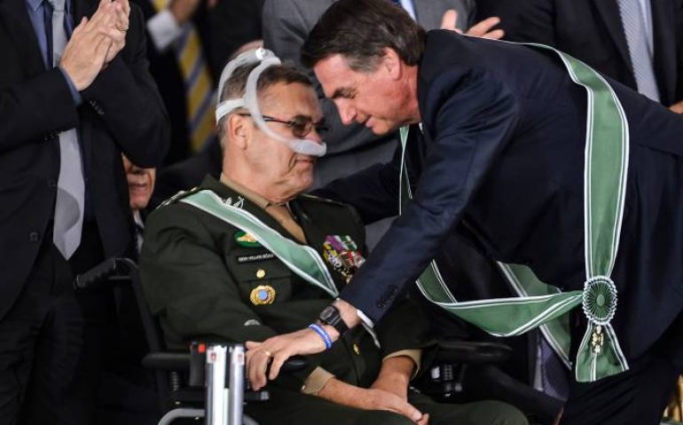 Villas Bôas com Bolsonaro em janeiro de 2019. (Valter Campanato/Agência Brasil)