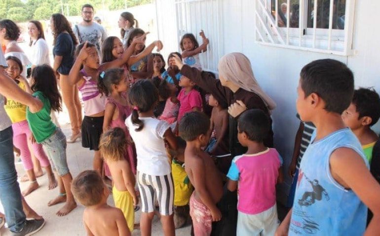 x74679948_BOA-VISTA-RR05022018-ACAO-EM-RR-AJUDA-IMIGRANTES-VENEZUELANOSPADF-Fundacao-Pan-Americ.jpg.pagespeed.ic_.zjOMyG0cHh