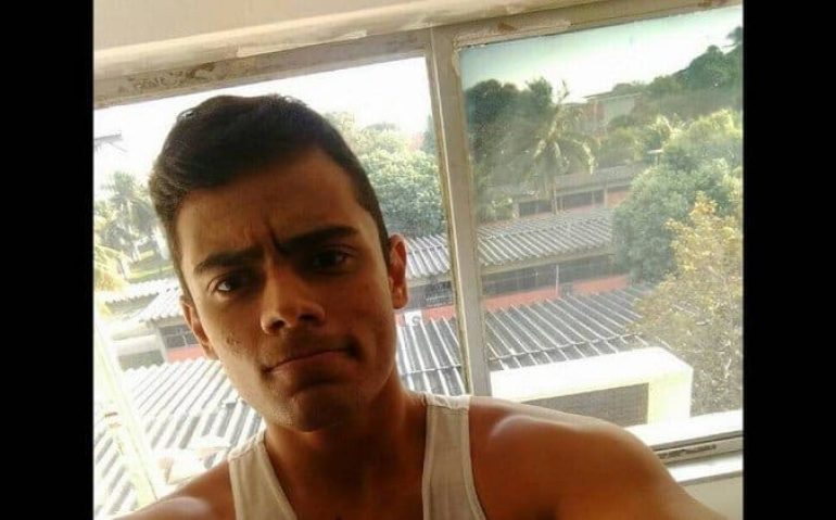 xVu13938620_1077890418953756_1519627123265756078_n.jpg.pagespeed.ic_.-U09Wc4Jz0