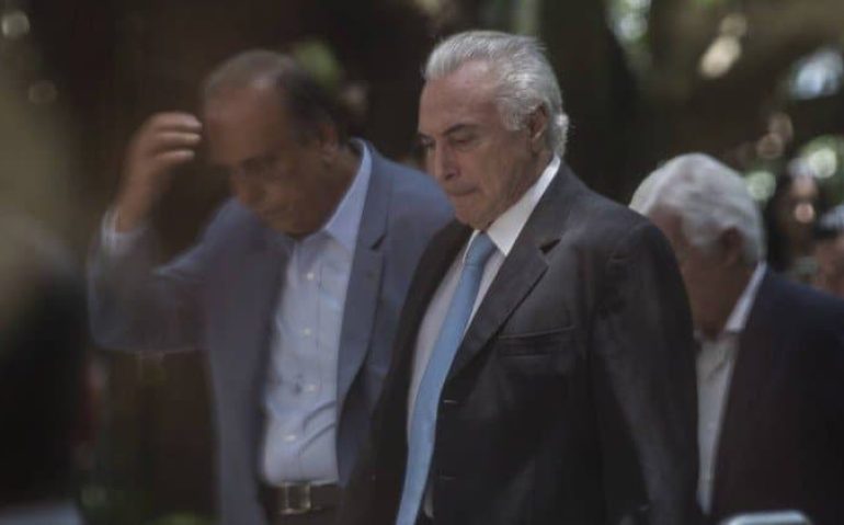 xintervencao-rio.jpg.pagespeed.ic_.mlxOS2Kytl